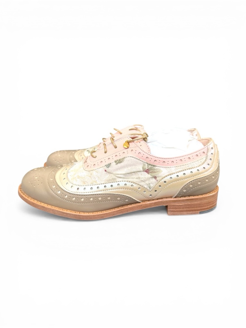 Floral Panel Leather Wingtip Loafers in Beige & Gold - Picture 7 of 11